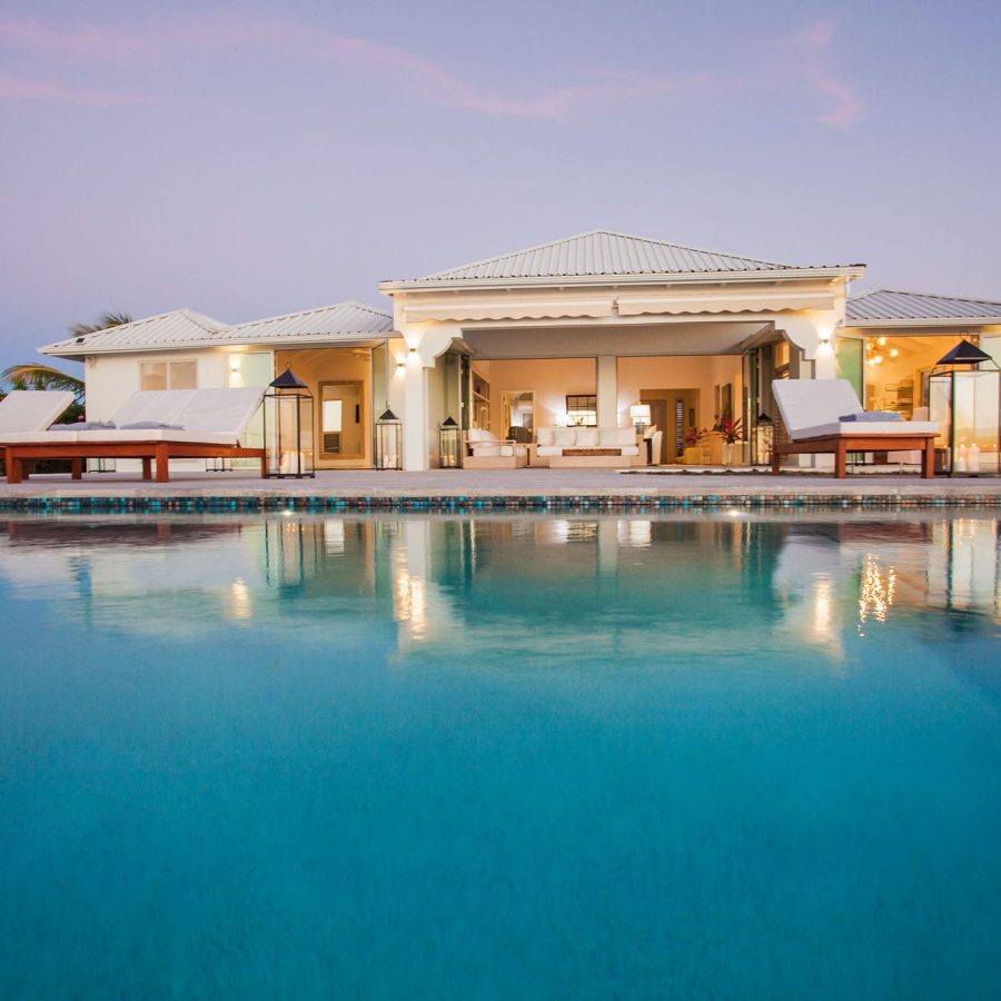 Gallery Top Paw Resort